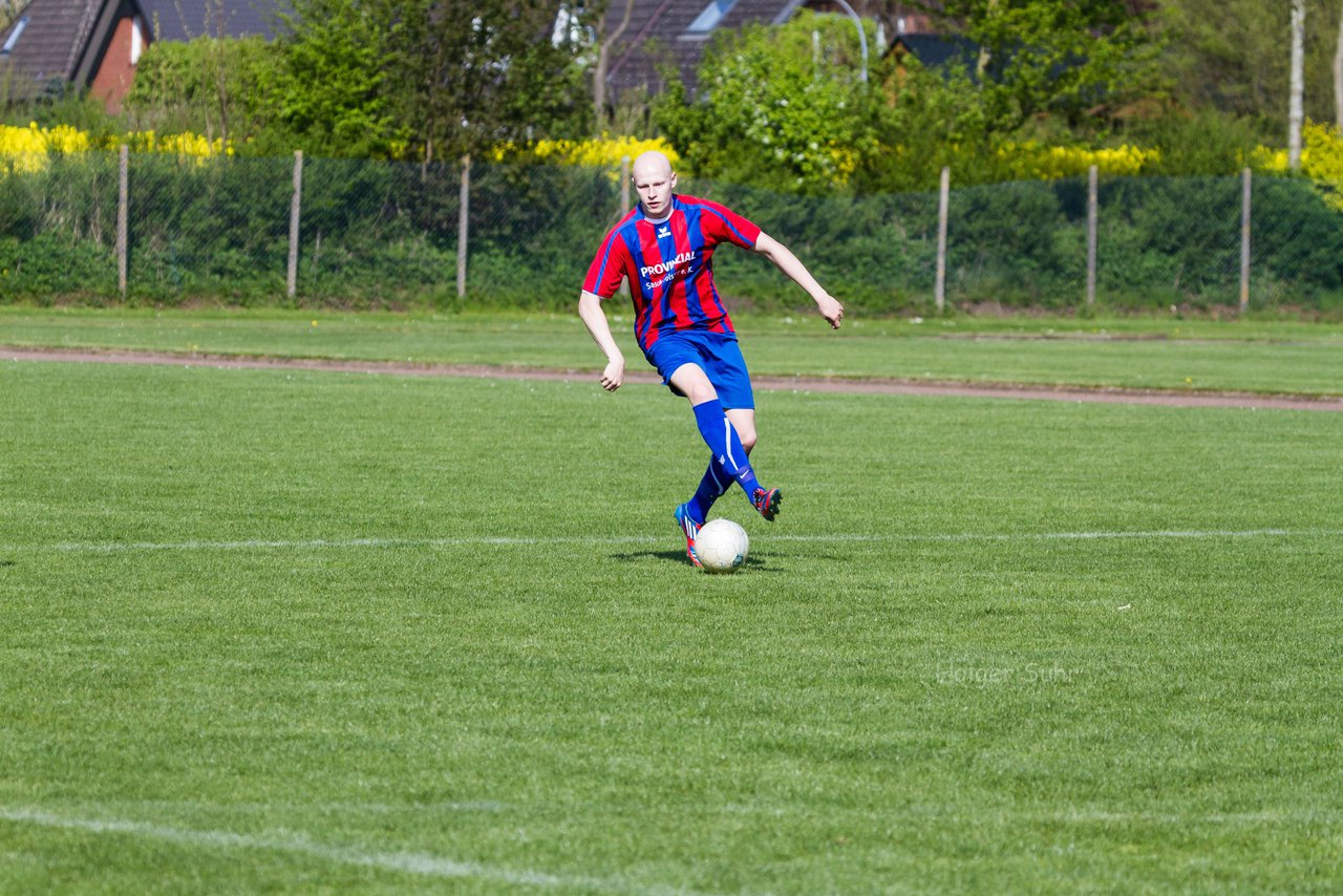 Bild 241 - Herren FSG BraWie 08 - TSV Ntzen : Ergebnis: 1:2